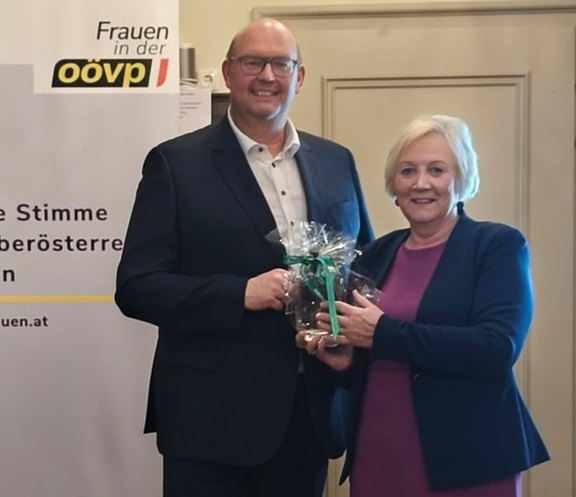 Naderer_und_Grad.jpg  