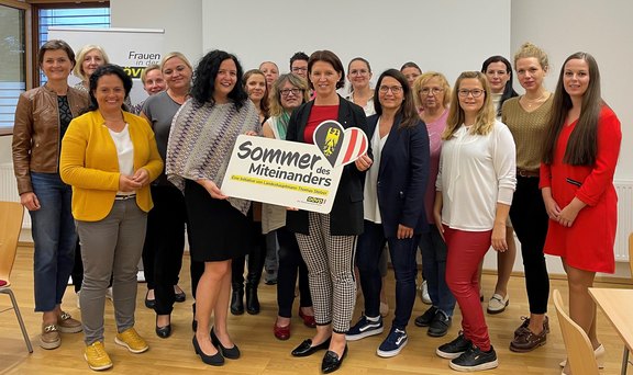 Gruppenfoto_mit_LO_Pöttinger_und_LR_Langer-Weninger.jpeg  