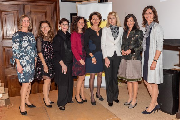 2018-10-20_Gruppenfoto_Diskussionsrunde.JPG  