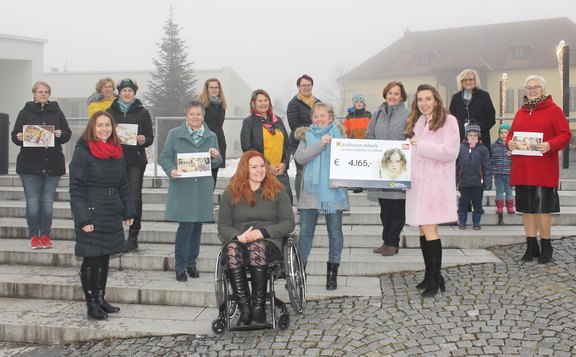 Kekse_für_den_guten_Zweck.jpg  