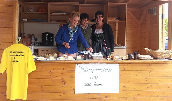 2015-05-09Muttertagsstand.jpg  