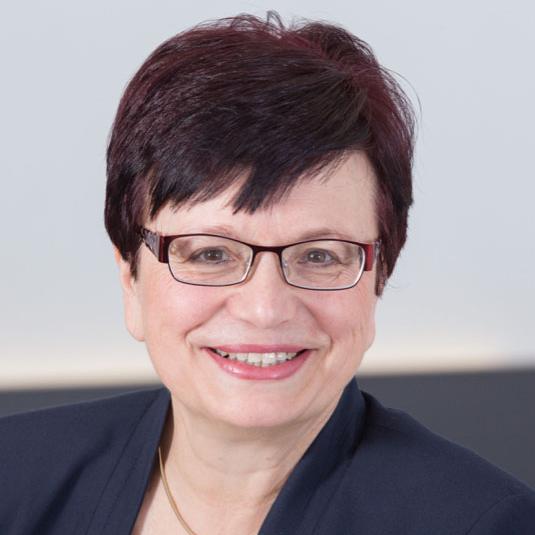 Johanna_Derfler_2A4A7713_klein.jpg  