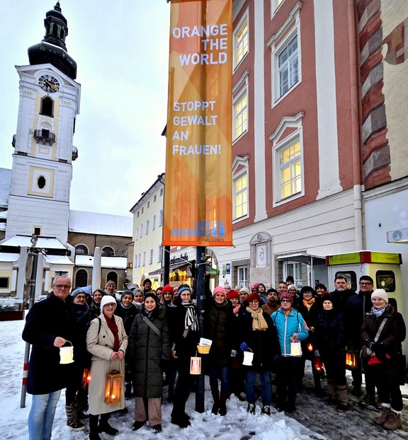 Fahnenaushang-4.jpg  
