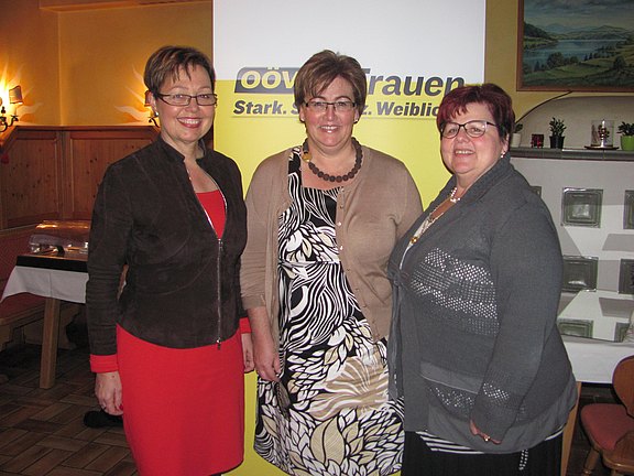 Foto_LL_Claudia_Durchschlag_OL_Eva_Maria_Schauer_BL_Brigitta_Karl.jpg  