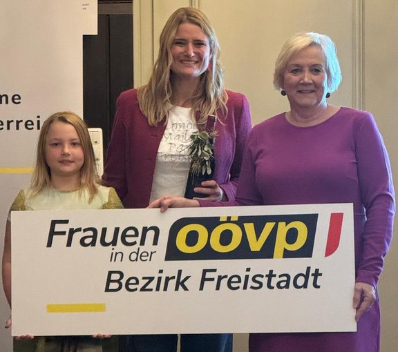Karin_Kolm_und_Margit_Grad.jpg  