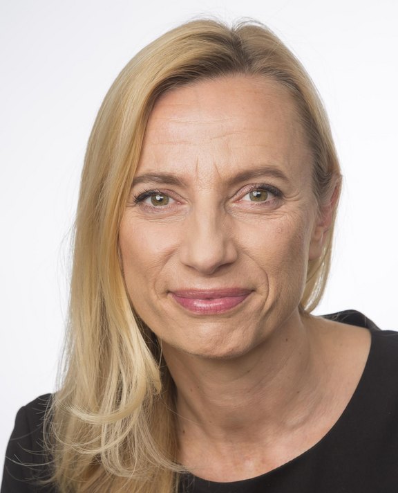 Frauenbewegung266.jpg  
