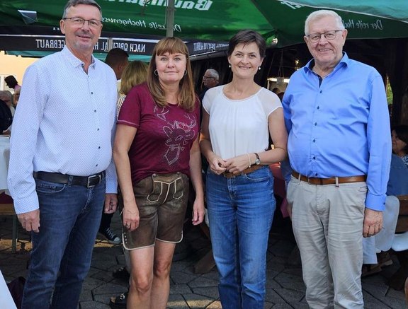 Weinfest-Ehrengäste.jpg  