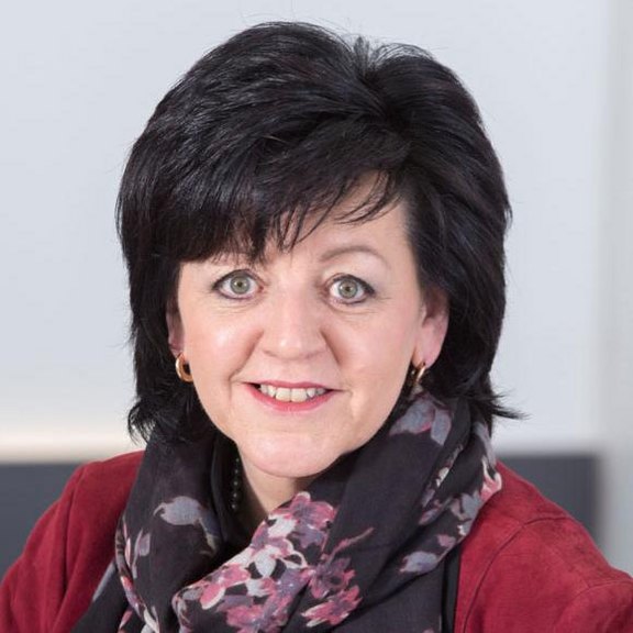 Ingrid_Sturm_2A4A8112_klein_01.jpg  