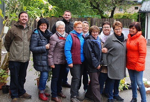 Das_Team_bei_Pflanzenflohmarkt_1_.jpg  