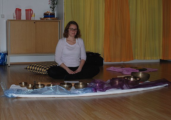 Klangschalentherapie_mit_OÖVP_Frauen_Eb.2.jpg  
